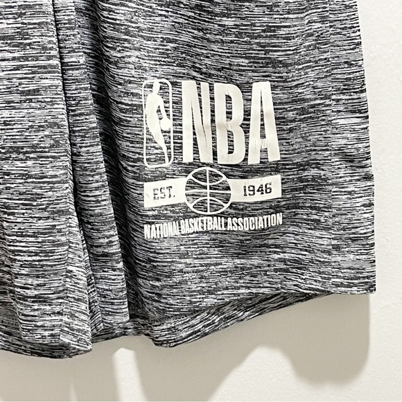 NBA Men’s Gray Space Dye Basketball Trainer Pull On Shorts Logo Size Small - Picture 3 of 6
